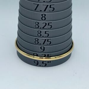 Goldtone Bangle Sz 9.25